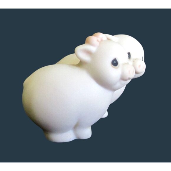 Vintage Precious Moments Noahs Ark Two by Two Porcelain Pigs Figurine - Picture 2 of 6